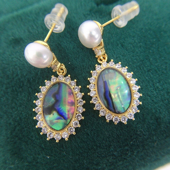 Wholesale Women's Retro Oval Natural Freshwater Pearl Earrings With S925 Sterling Silver Needle