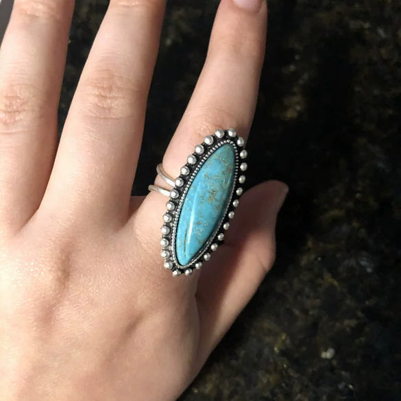 Wholesale Women's Retro Oval Turquoise Alloy Ring With Electroplating