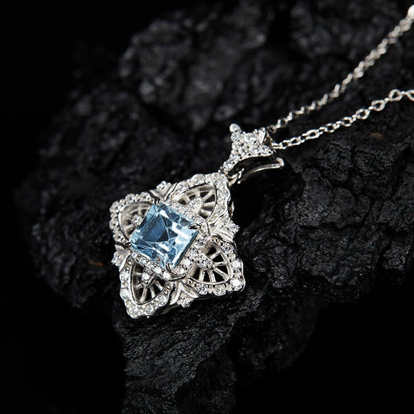 Wholesale Women's Retro Palace Hollow S925 Sterling Silver Inlaid Natural Topaz Pendant Necklace With Cross Chain And Gem Setting