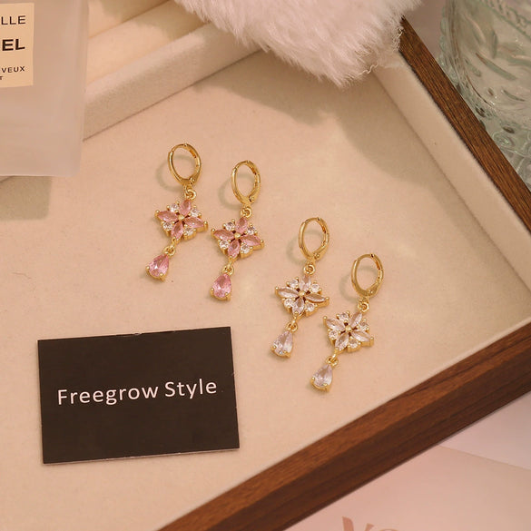 Wholesale Women's Retro Palace Style Copper Flower Shape Water Drop Earrings