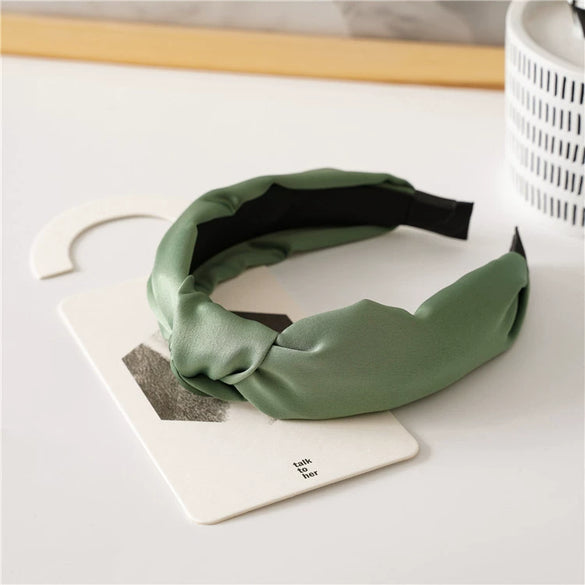 Wholesale Women's Retro Satin Handmade Knotted Hair Band Hair Accessories