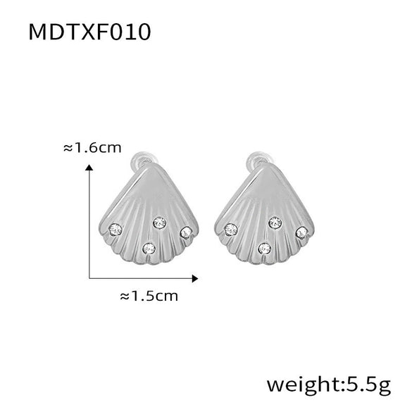 Wholesale Women's Retro Shell Pendant Earrings And High Grade Freshwater Pearl Necklace Set In Titanium Steel With Electroplating Treatment