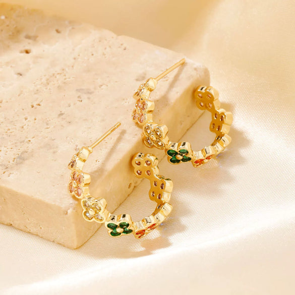 Wholesale Women's Retro Simple High Sense Ins Micro Set Zircon Four Leaf Clover Earrings Copper Jewelry