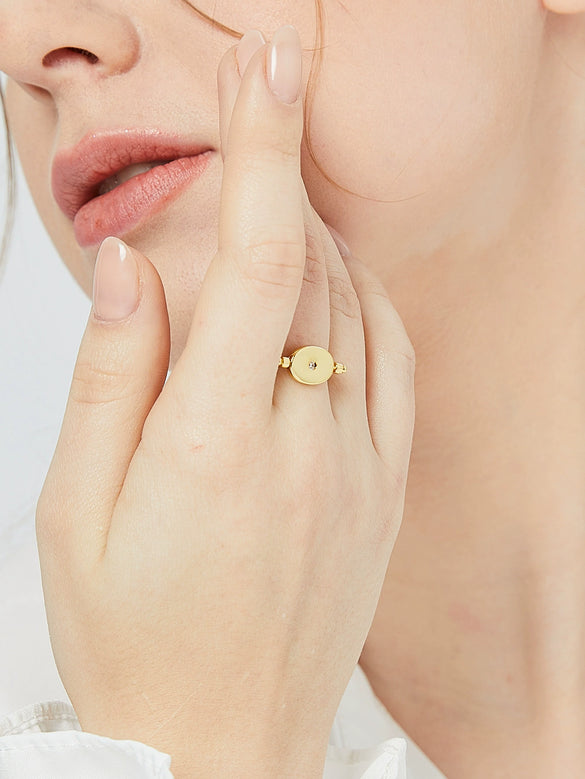 Wholesale Women's Retro Simple Rotating Star Copper Ring With Geometric Pattern And Electroplating Treatment