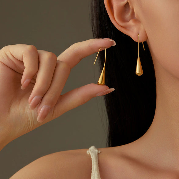 Wholesale Women's Retro Simple Stainless Steel 18K Gold Electroplated Irregular Drop Shape Earrings