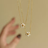 Wholesale Women's Retro Stainless Steel And Titanium Steel Daisy Flower Necklace With Glass Pearl Pendant Electroplated Ochain