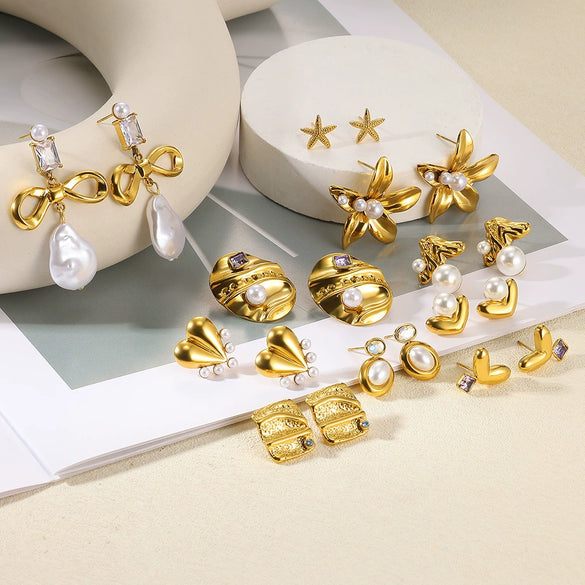 Wholesale Women's Retro Stainless Steel Imitation Pearl Heart Flower Bow Geometric Earrings With Electroplating