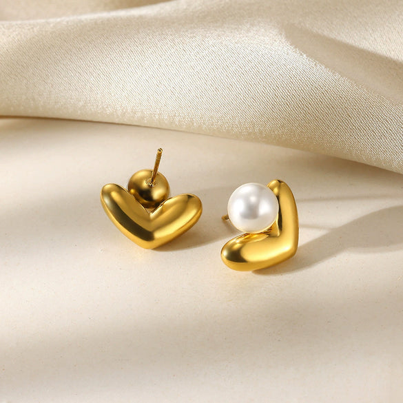 Wholesale Women's Retro Stainless Steel Imitation Pearl Heart Flower Bow Geometric Earrings With Electroplating