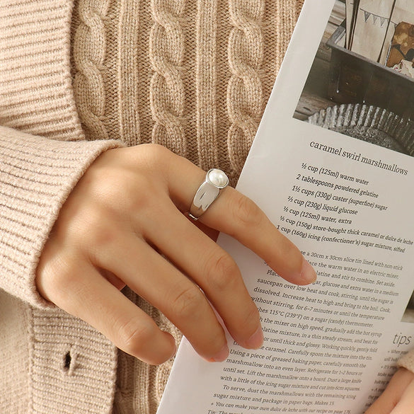 Wholesale Women's Retro Style Geometric Imitation Pearl Ring 316L Stainless Steel 18K Gold Plated