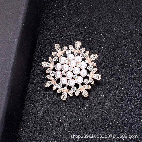 Wholesale Women's Rhinestone Pearl Brooch Retro Artistic Jewelry Accessory