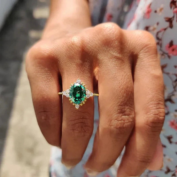Wholesale Women's Ring Copper Inlaid Zircon Geometric Rhombus Retro Light Luxury Style