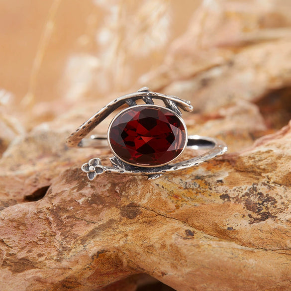 Wholesale Women's Ring With Natural Color Amethyst Citrine Topaz Garnet Set With Crystal In Thai Silver And S925 Sterling Silver With Flower Pattern