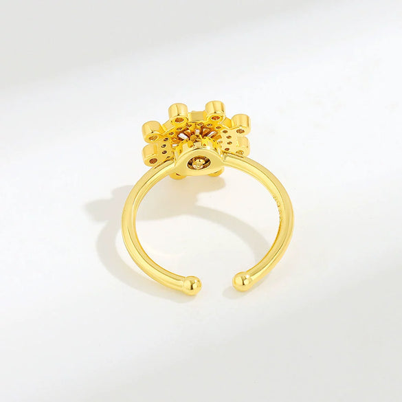 Wholesale Women's Rotating Copper Ring With Geometric Pattern And Electroplating Treatment Star And Sailor Rudder Design For Antianxiety And Decompression