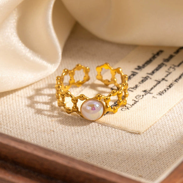 Wholesale Women's Round Natural Stone Titanium Steel Ring Plated With Gold Geometric U Shape Diamond Style