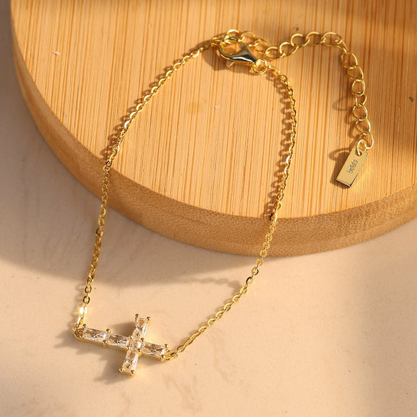 Wholesale Women's S925 Silver Electroplated Geometric Cross Bracelet With Moissanite