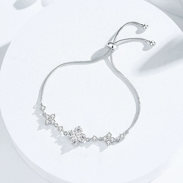 Wholesale Women's S925 Silver Fairy Style Heartshaped Bracelet With Star And Geometric Patterns And Electroplating