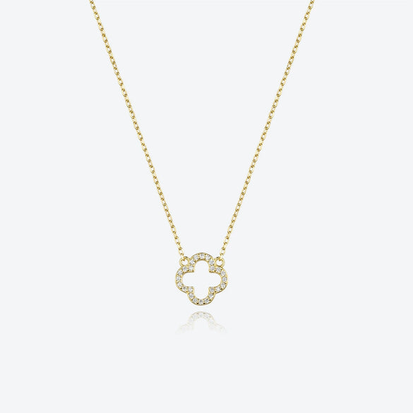 Wholesale Women's S925 Silver Four Leaf Clover Pendant Clavicle Chain With Diamond And Platinum Or 18K Gold Electroplating