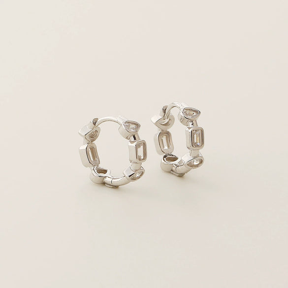 Wholesale Women's S225 Silver Geometric Heart Shaped Electroplated Earrings