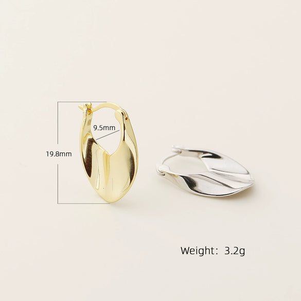 Wholesale Women's S925 Silver Geometric Style Electroplated Irregular Earrings