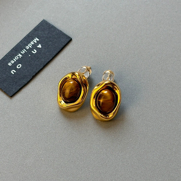 Wholesale Women's S925 Silver Geometric Tiger Eye Ear Jewelry With Real Gold Plating Retro Light Luxury Style