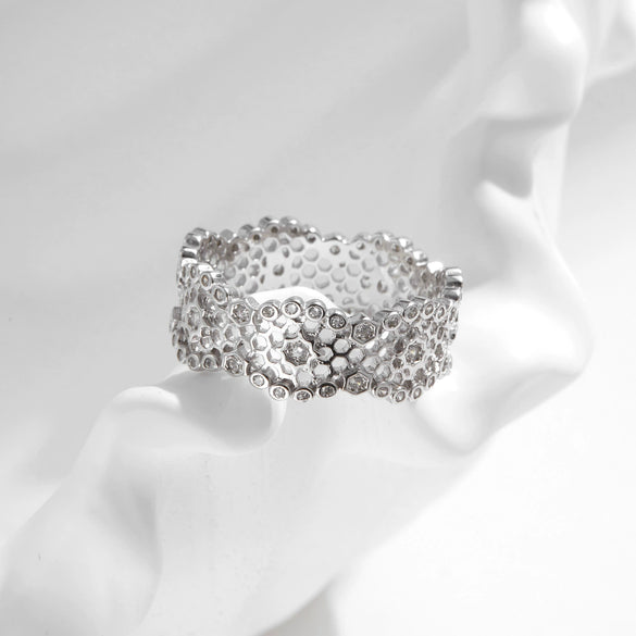 Wholesale Women's S925 Silver Hollow Lace Pattern Diamondencrusted Ring