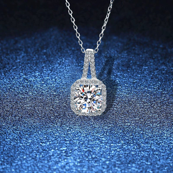 Wholesale Women's S925 Silver Moissanite Princess Square Bag Pendant Necklace With The Crown Pattern Microinlaid And Platinum Plated Ochain
