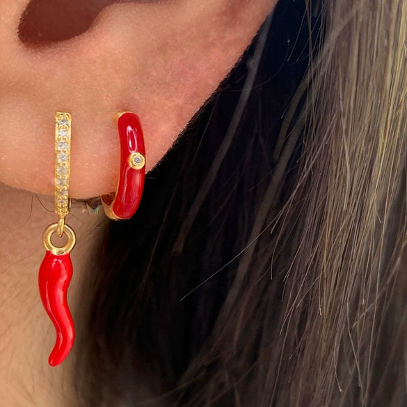 Wholesale Women's S925 Silver Needle Chili Geometric Earrings With Electroplating