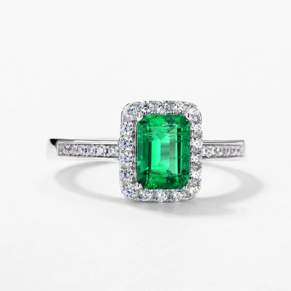 Wholesale Women's S925 Silver Ring With Cultivated Emerald And Geometric Retro Style