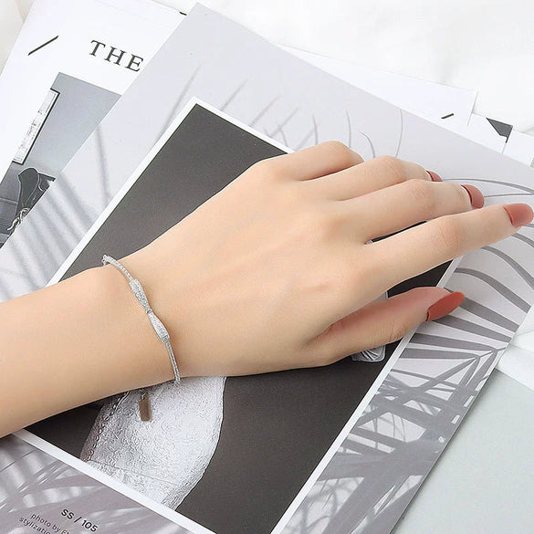 Wholesale Women's S925 Sterling Silver Bow Electroplated Necklace And Bracelet Jewelry