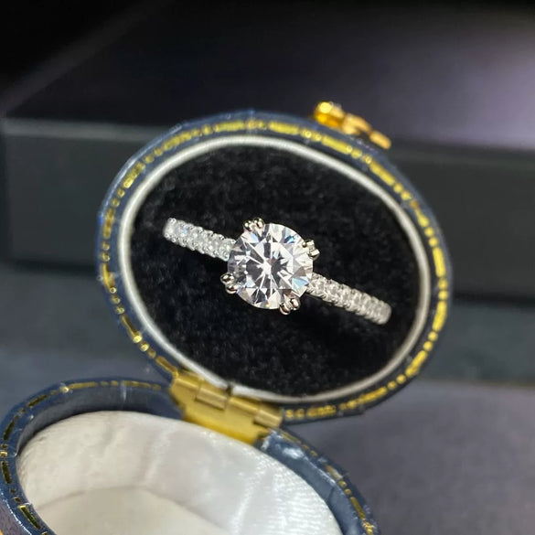 Wholesale Women's S925 Sterling Silver Elegant Geometric Moissanite Ring With Four Claw Setting