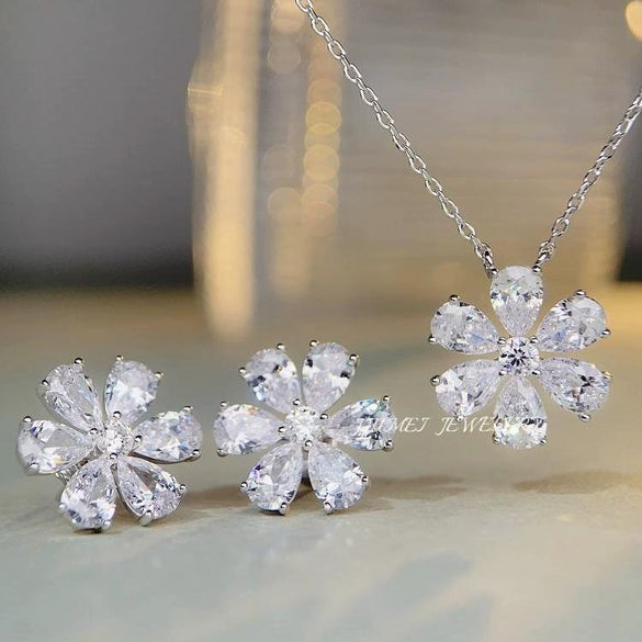 Wholesale Women's S925 Sterling Silver Flower Earrings With Diamond Design
