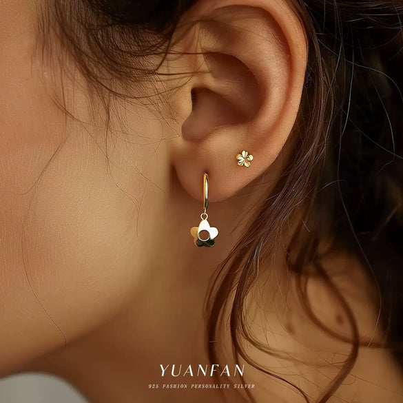 Wholesale Women's S925 Sterling Silver Flower Stud Earrings Electroplated Trendy Simple Design