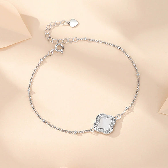 Wholesale Women's S925 Sterling Silver Four Leaf Clover Geometric Pattern Electroplated Bracelet