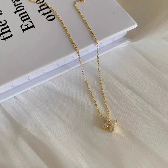 Wholesale Women's S925 Sterling Silver Fourleaf Clover Diamond Pendant Necklace 14K Goldplated