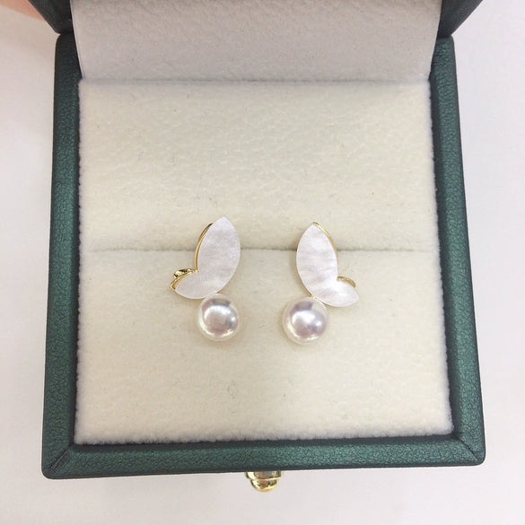 Wholesale Women's S925 Sterling Silver Freshwater Pearl Earrings With Resin Butterfly And Oblate Shape