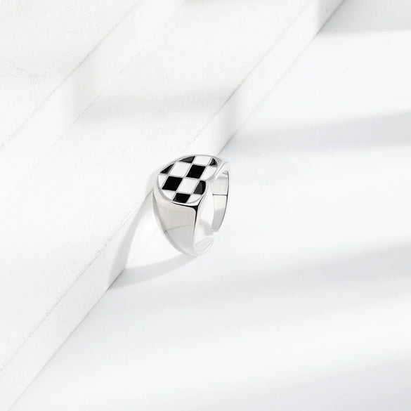 Wholesale Women's S925 Sterling Silver Geometric Checkerboard Check Ring With Electroplating