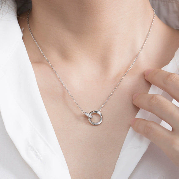 Wholesale Women's S925 Sterling Silver Geometric Circle Microinlaid Zircon Cross Chain Clavicle Necklace With Electroplating