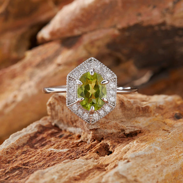Wholesale Women's S925 Sterling Silver Geometric Crystal Ring Set With Crystal