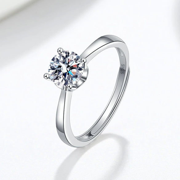 Wholesale Women's S925 Sterling Silver Geometric Four Claw Diamond Ring With Electroplating Treatment