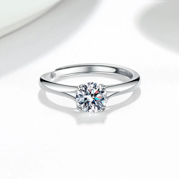 Wholesale Women's S925 Sterling Silver Geometric Four Claw Fashion Wedding Ring With Electroplating