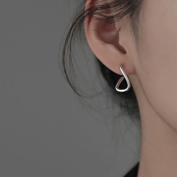 Wholesale Women's S925 Sterling Silver Geometric Irregular Plain Ring Earrings With Electroplating And Highend Design