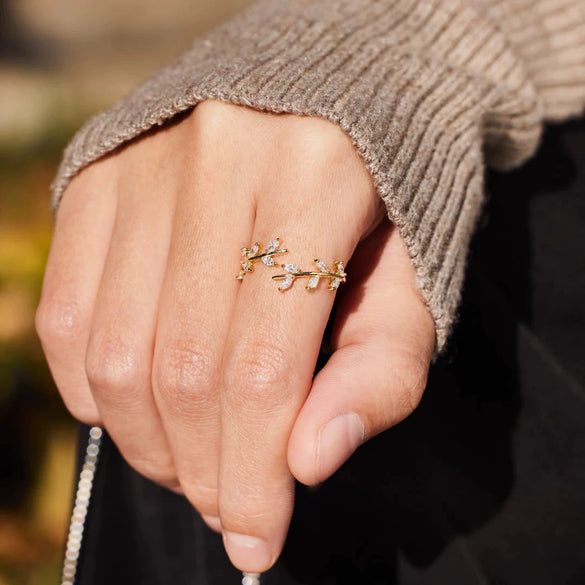 Wholesale Women's S925 Sterling Silver Geometric Leaf Branch Ring With Electroplating