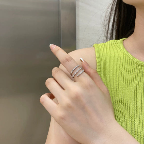 Wholesale Women's S925 Sterling Silver Geometric Light Luxury Ring With Highend Zircon And Electroplating
