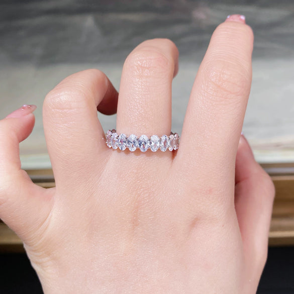 Wholesale Women's S925 Sterling Silver Geometric Oval Pigeon Egg Ring With Electroplating