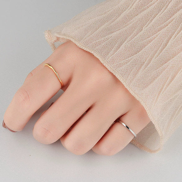 Wholesale Women's S925 Sterling Silver Geometric Ring With 18K Gold Vacuum Plating