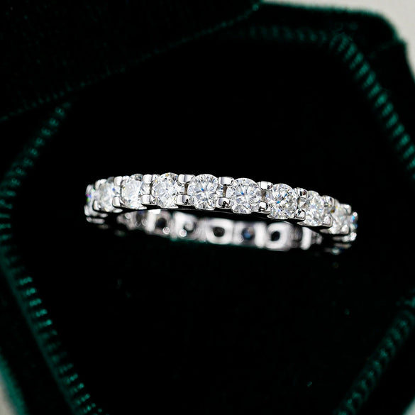 Wholesale Women's S925 Sterling Silver Geometric Round Moissanite Ring With Seiko Design