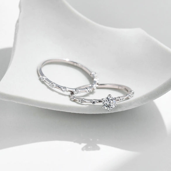 Wholesale Women's S925 Sterling Silver Geometric Row Diamond Ring With Mosan Diamond