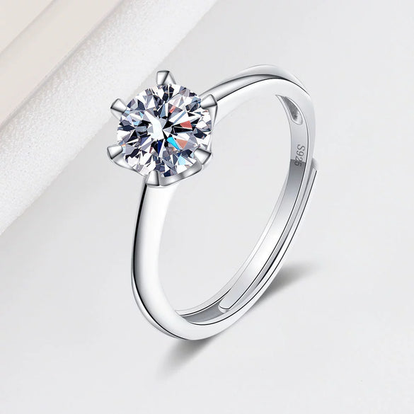 Wholesale Women's S925 Sterling Silver Geometric Single Diamond Ring With Electroplating And Six Claw Setting