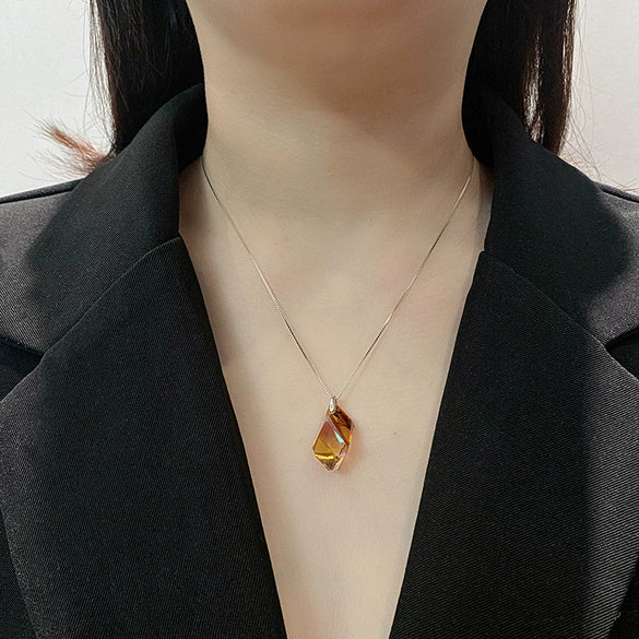 Wholesale Women's S925 Sterling Silver Geometric Square Austrian Crystal Diamond Cut Aurora Pendant Necklace With Ochain