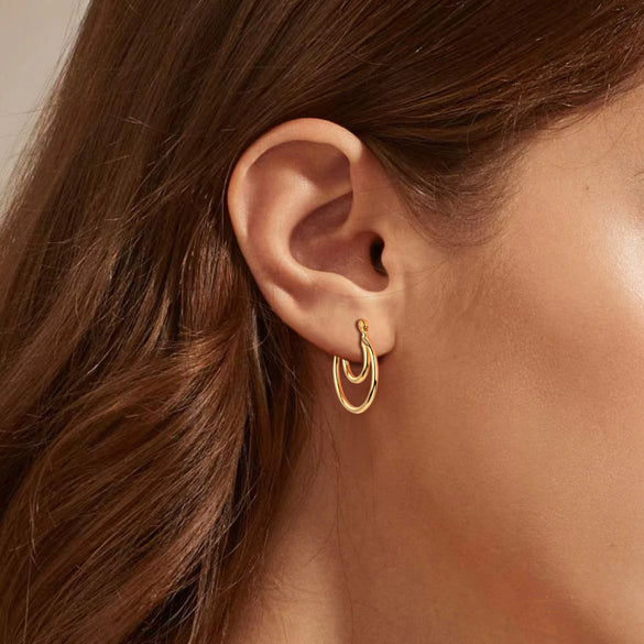 Wholesale Women's S925 Sterling Silver Geometric Ushape Earrings And Ear Buckles With Electroplating
